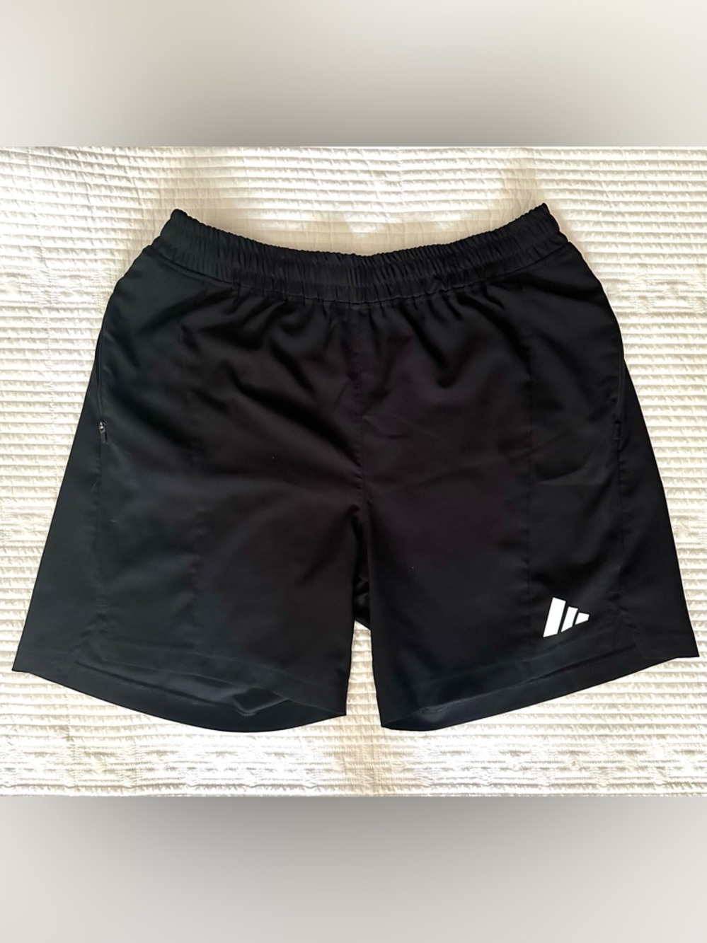 Adidas Black Athletic Shorts Men’s Large 7” Zip Pocket Workout Gym